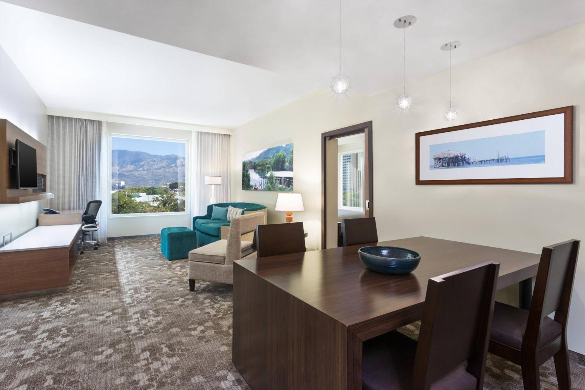 Hotel Courtyard By Marriott Kingston, Jamaica Exterior foto